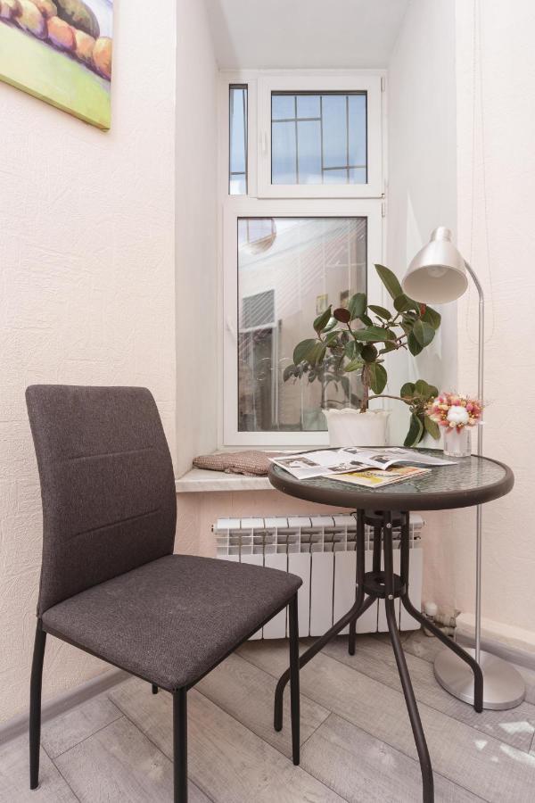 Comfortable Apartment In The Very Center Of Odessa Exterior foto